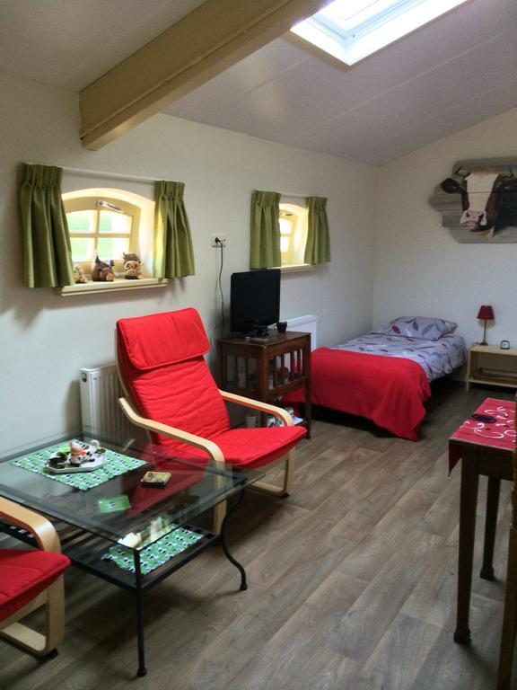 B&B De Laarhoeve Waalre Habitación foto